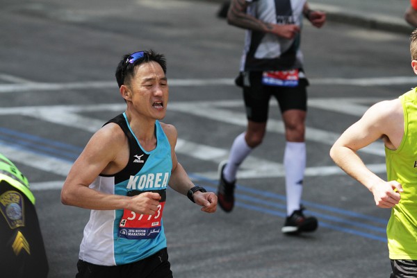 한국국적 선수중 두번째로 들어온 유정우 씨, 뉴저지에 거주하며 남자 전체 1238위를 기록했다 