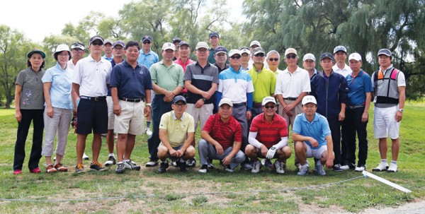 밀알장로교회 남선교회는 9월 11일 선교기금모금 골프대회를 개최했다