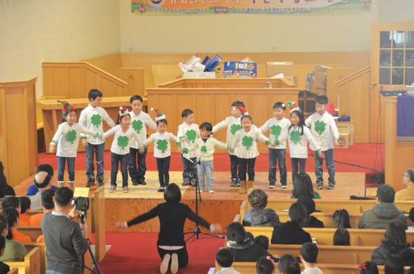 작년 브루클라인 소재 보스톤한국학교에서 열린 어린이 동요축제