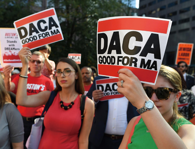 지난 5일 보스톤 다운타운에서 트럼프 대통령의 DACA 법안 폐지에 반대하는 시위가 열렸다