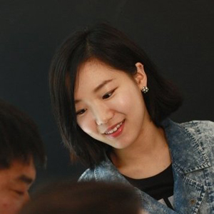 A Korean  College Student Advances to the Final Stage of a V…