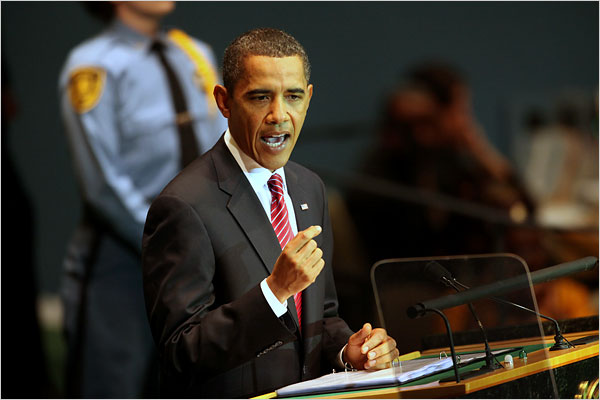 사진설명: 오바마 대통령이 첫 유엔 총회 연설에서 국가간의 책임과 화합을 강조하고 있다.