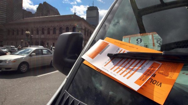 보스톤 시 새로운 주차 정책으로 오렌지색 티켓의 발급이 확연히 줄었다.