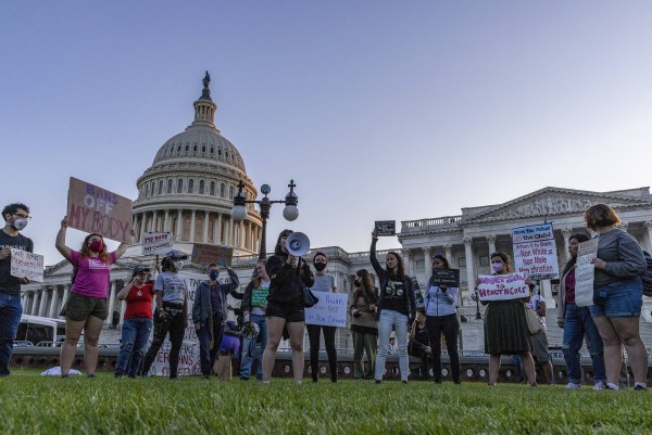 미 의회 앞에서 열린 낙태권 보장 시위