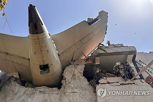 에어인디아 여객기 추락 현장
